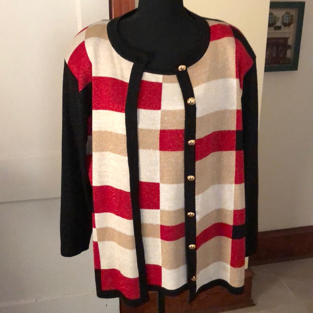 Rochelle two piece sweater set. Size L. Ptp 24”